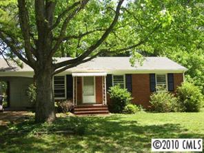 5545 Larchmont Ave., Charlotte, NC 28215