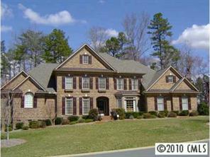 7107 Stonehaven Dr., Waxhaw, NC 28173