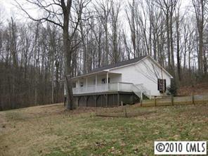 6564 Emerald Isle Dr., Sherrills Ford, NC 28673