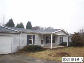424 Stutts Rd., Mooresville, NC 28117