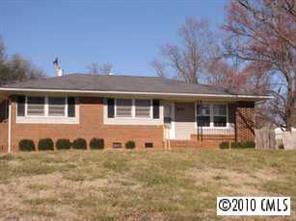 3933 Sudbury Rd., Charlotte, NC 28205