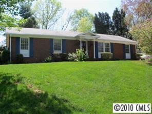 4232 Somerdale Ln., Charlotte, NC 28205