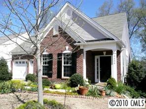 6434 Ridgeview Commons Dr., Charlotte, NC 28269