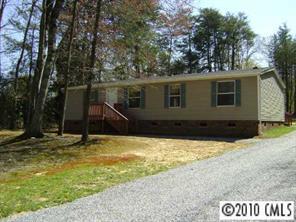 1922 Ora Dr., Statesville, NC 28265