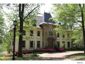 1401 Meadowood Ln., Charlotte, NC 28211