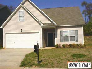 724 Raindrops Rd., Gastonia, NC 28054