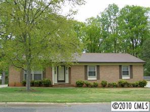 122 Brookfield Cir., Mooresville, NC 28115