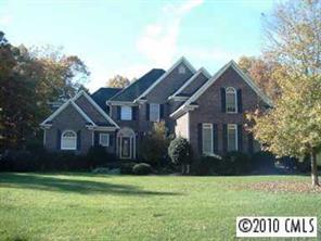 2106 Sandy Pond Ln., Waxhaw, NC 28173