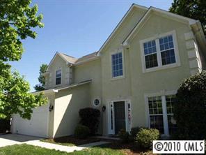 6300 Harburn Forest Dr., Charlotte, NC 28269