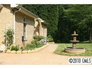 137 Meadowbrook Ln., Davidson, NC 28036