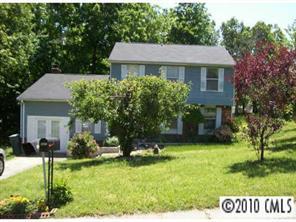 8425 Fallbrook Dr., Charlotte, NC 28226