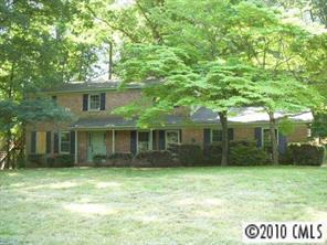 6630 Fair Lawn Rd., Charlotte, NC 28215