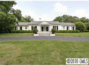 3429 Sharon Rd., Charlotte, NC 28211