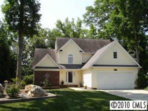 2100 Westminster Ln., Matthews, NC 28104