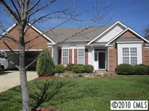 10215 Ingleton Ct., Charlotte, NC 28269