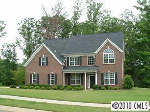 216 Winter Flake Dr., Statesville, NC 28677