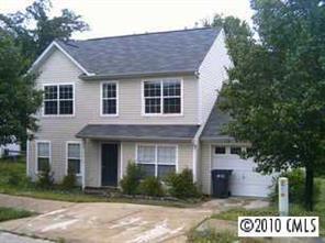 911 Woodington Ln., Charlotte, NC 28214