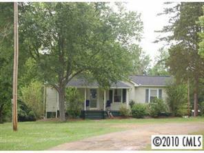 2960 Eva Dr., Concord, NC 28027