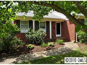 1726 Edgewater Dr., Charlotte, NC 28210