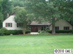 373 Baymount Dr., Statesville, NC 28625