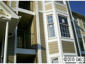 7360 Rose Terrace Ct., Charlotte, NC 28215