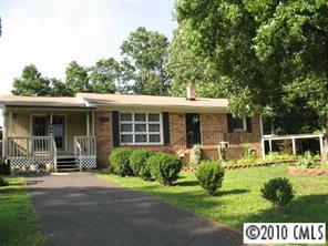 309 Forestway Dr., Mount Holly, NC 28120