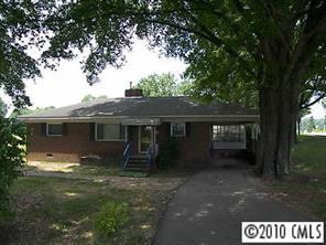 131 N Cloudman St., Charlotte, NC 28216