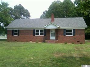 1703 Mecklenburg Hwy., Mooresville, NC 28115