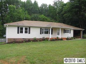 142 Tip Top Ln., Lexington, NC 27295