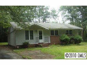 1563 Green Circle Dr., Gastonia, NC 28054