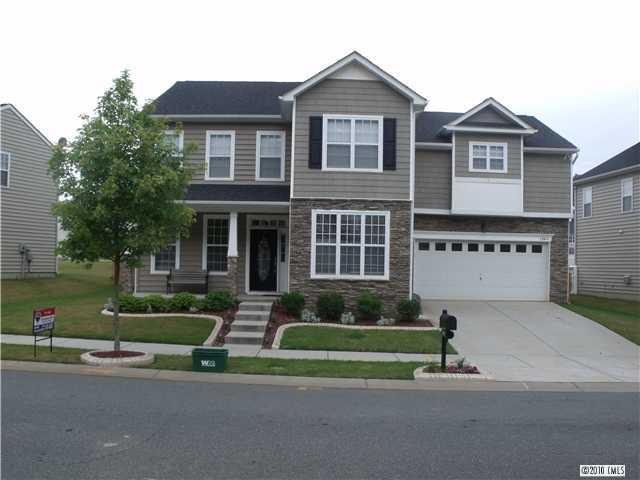 13611 Delstone Dr., Huntersville, NC 28078