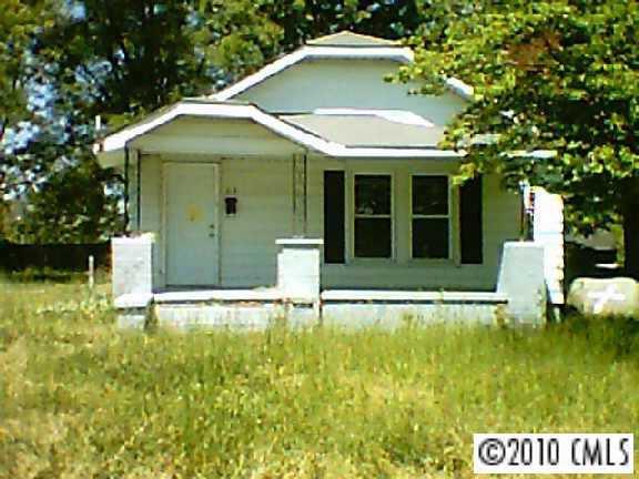 212 Fir Ave., Kannapolis, NC 28081