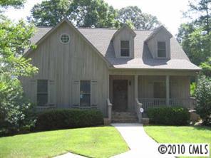 2776 Harbour Pointe Ct., Sherrills Ford, NC 28673