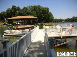 571 Kenway Loop, Mooresville, NC 28117