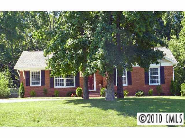 7608 Idlewild Rd., Charlotte, NC 28212