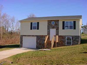 82 Serenity Ln., Hickory, NC 28601