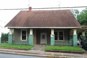 1021 W Ashe Ave., Lenoir, NC 28645