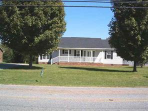 1009 33rd St., Longview, NC 28603