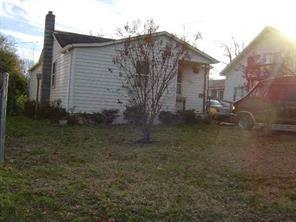 1857 2nd Ave., Longview, NC 28601