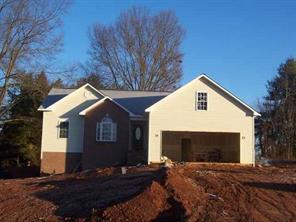 9005 Mccray Farms Dr., Icard, NC 28666
