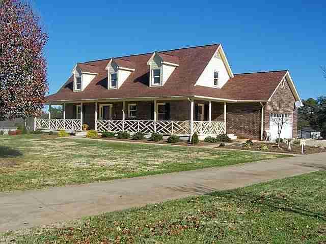 5814 Sulphur Springs Rd., Hickory, NC 28601