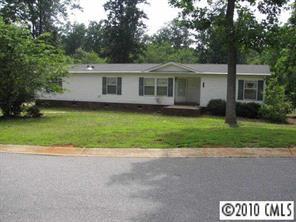 1021 Wesbrooke Ct., Bessemer City, NC 28016