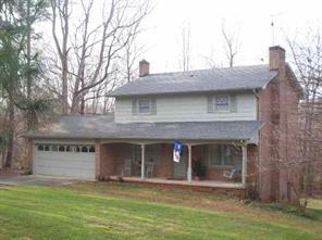 1689 Wagner St., Hickory, NC 28601