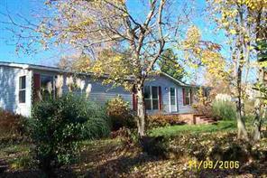 1156 Shoals Dr., Conover, NC 28613