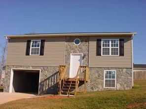 58 Serenity Ln., Hickory, NC 28601