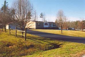 7308 Pyramid Rd., Hickory, NC 28602