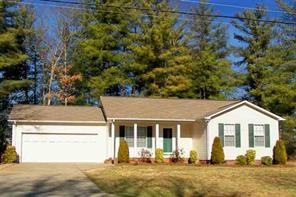 715 Heritage Farm Rd., Hickory, NC 28601