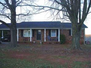 3876 Clay St., Hickory, NC 28610