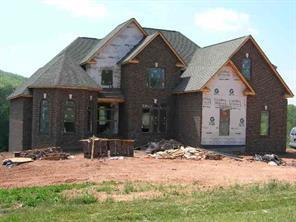 5836 Bakers Point, Hickory, NC 28602