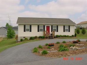 36 Alexander Heritage Dr., Hickory, NC 28601